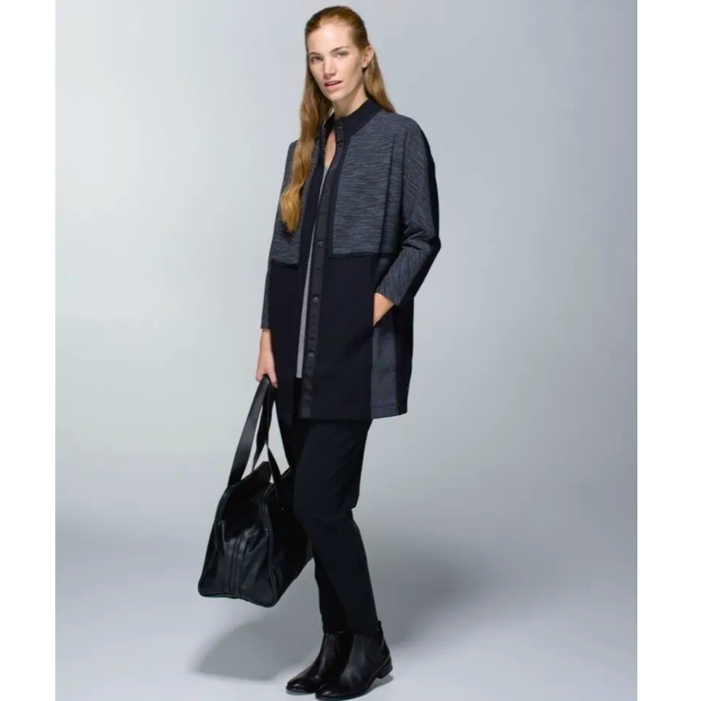 Lululemon Cocoon Car Snap Button Coat